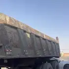 صندوق قلاب للبيع
