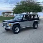 نيسان باترول 1990