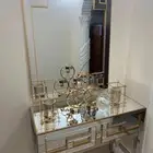 طاولة استقبال
