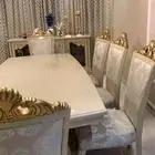 طاوله طعام
