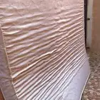 ثلاجه للبيع استعمال شهر فقط. كنب اسود. ارضي. سنفتح غرفه نوم