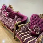 كنب تركي كبير ب300مع طاولة استقبال خشبيه كبيرة هدية