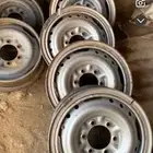 جنوط لاند كروزر 97 vx و GX وكاله مفكوكه من الموتر وهو جديد