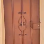باب حديد
