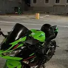 دباب كاواساكي 2021 ZX6R