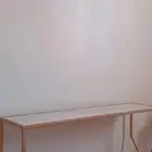 طاولة إستقبال