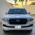 للبيع جيب تويوتا لاندكروزر جي اكس 2018 اوتوماتيك V6