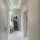 شقة للايجار الراشدية 2 جهة السفير بنمكه