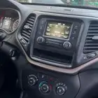 جيب شروكي امريكي 2016