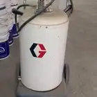 مضخة تشحيم صناعه فرنسيه اصلي