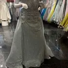 فستان للبيع 600