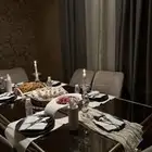 طاولة طعام من هوم سنتر