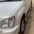جيب لكزس 2000