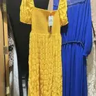 فساتين وجلابيات للبيع