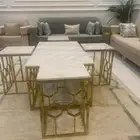 طاولة مع 4 خدمة للبيع