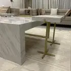 طاولة مجلس مع 4 خدمات
