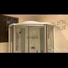 كبينة جاكوزي نظيفه جدا لي البيع