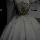 للبيع فستان زفاف جديد تفصيل قصة ملكية شك يدوي فخامة