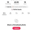 حساب تيك توك فيه 62k و800 جاهز لاستخدام وحذفت مقاطعه وكل شي