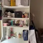 دولاب تلفزيون ودولاب ملابس من ايكيا