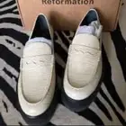 حذا من ماركة ووك لندن