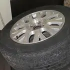 اعرض لكم جنوط فورد فكتوريا 2003 مع الكفرات