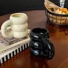 كوب اسود وبيج جديد بكرتونه