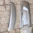 للبيع باب لاندكروزر خلفي سفلي لون فضي