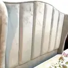سرير خشبي