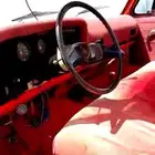 جي ام سي وانيت بيكب رفرف موديل 1980 للبيع للعلم مسقط لوحاته