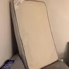 مرتبة وسرير للبيع