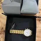 ساعة فخمة مناسبة للاهداء
