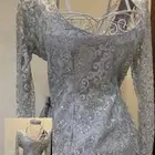 فستان ملبوس كم ساعه مقاس m وعنده ذيل يتركب اختياري