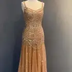 فستان من اتشيلو سعر الشراء 4800 مقاس لارج