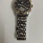 ساعه للبيع
