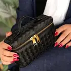 شنط واطقم ماركة درجة اولى هاي كوالتي