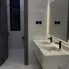 شقه عزاب للايجار فالمجمعه جديده قريبه من الجامعه بالف ريال