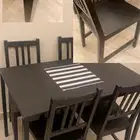 طاولة طعام