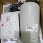 جهاز راوتر مع مقوي خارجي