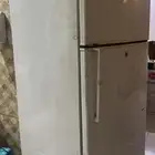 ثلاجة مستعملة للبيع