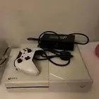 اكس بوكس ون مع كامل الأغراض