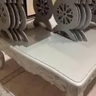 طاولة خشب ثقيله مع طاولات خدمة