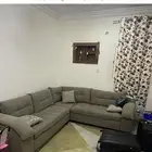 مجلس مع سجادة وستارة