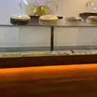 كاونتر عرض حلويات