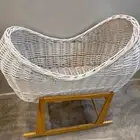 سرير طفل نظيف