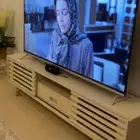 طاولة تلفاز