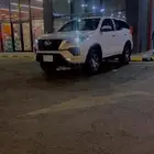 جيب فورشنر 2025 لتنازل ماشي 73 الف نظيف على نظام دفعتين