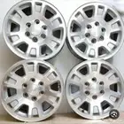 جنوط وكفرات يوكن اصلي وكاله نظيفه جدا GM مقاس 17