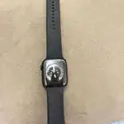 ساعة ابل يد ذكية