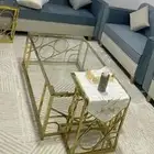 طاولة مجلس كبيره معاها 6 خدمه